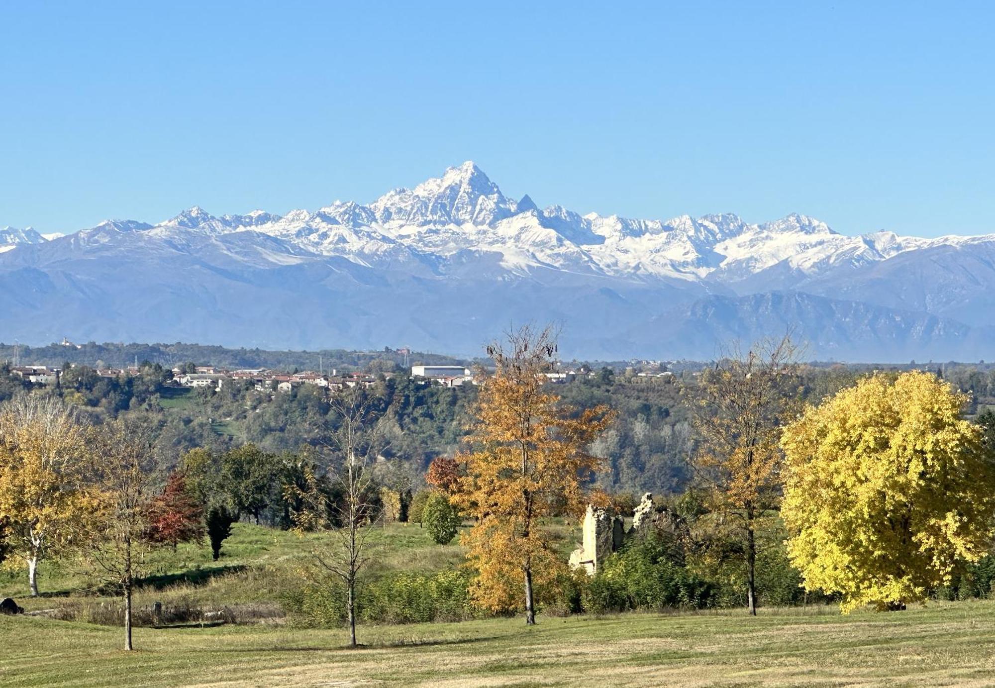 노벨로 Just Langhe Casa Barolo 빌라 외부 사진